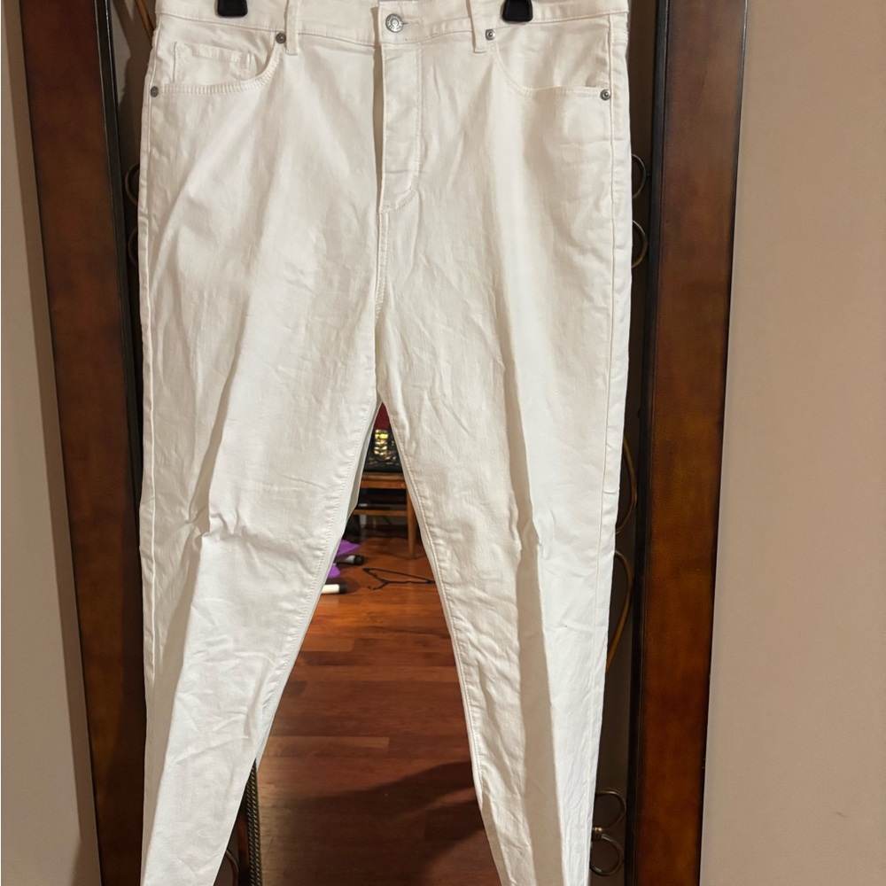 LOFT White Skinny Jeans — Women’s Slim Fit classic business casual capsule sz14
